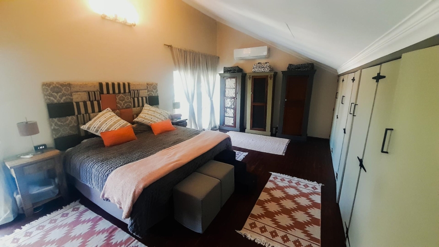 4 Bedroom Property for Sale in Kosmos North West